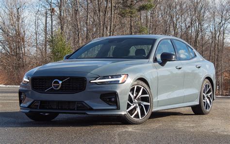 Volvo S60 design esterno