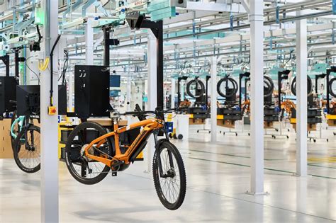Stabilimento di produzione biciclette Kia del 1952