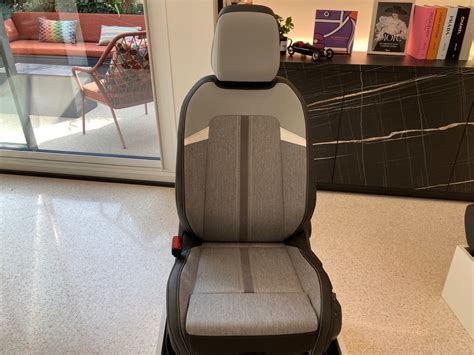 Diagramma ergonomico sedili Opel con certificazione AGR