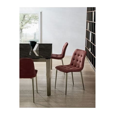 Sedia Kuga Slim Bontempi in ambiente moderno