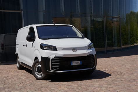 La gamma di furgoni Toyota Proace