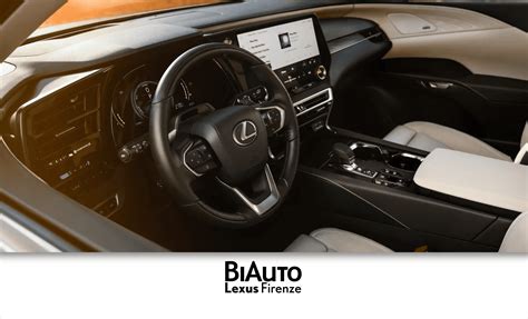 Interni del nuovo Lexus RX