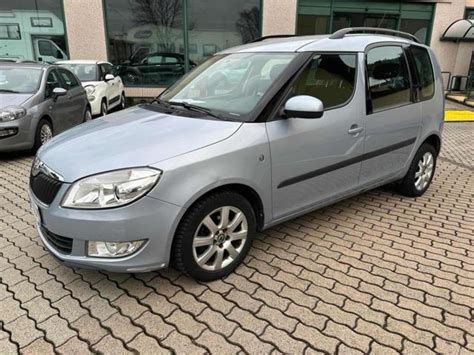 Skoda Roomster con portellone aperto