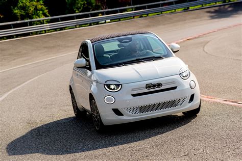 Fiat 500 Hybrid Connect Bianco Gelato
