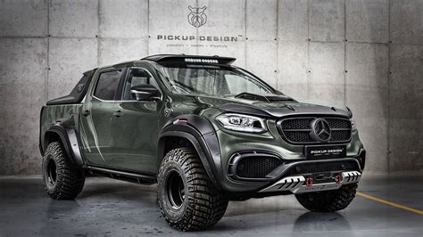 Mercedes-Benz Classe X in un paesaggio off-road