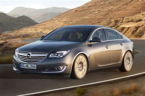 Design esterno Opel Insignia