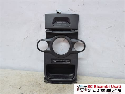Cruscotto Ford Fiesta con luci attive