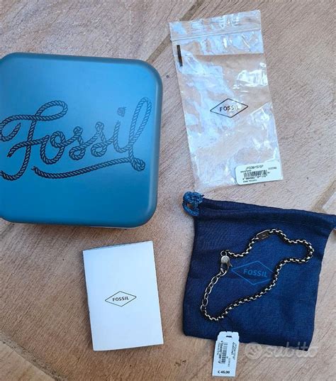 Accessori Fossil: borse, orologi e gioielli
