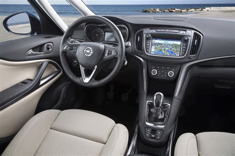 Interni Opel Zafira Tourer