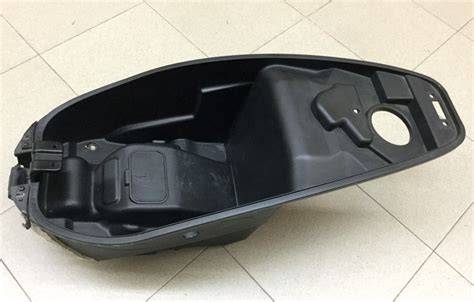 Vano sottosella e bauletto Kymco People GTi 300