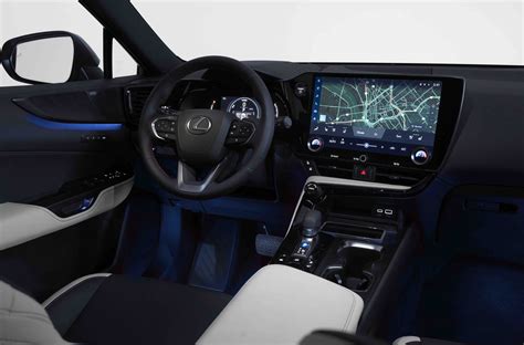 Interni Lexus NX Luxury