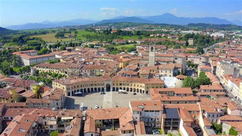 veduta panoramica di Rovato e paesaggio bresciano