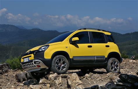 Fiat Panda Cross 4x4 sulla neve