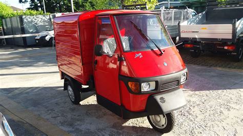 Piaggio Ape 50 in strada