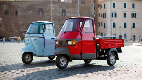 Vari modelli di Ape Piaggio sul mercato