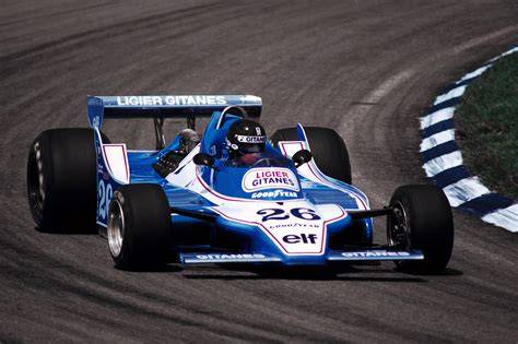 Una Ligier JS11 di Formula 1 in esposizione