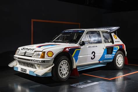 La Peugeot 205 Turbo 16 durante un rally