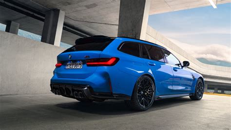 BMW M3 Touring distrutta