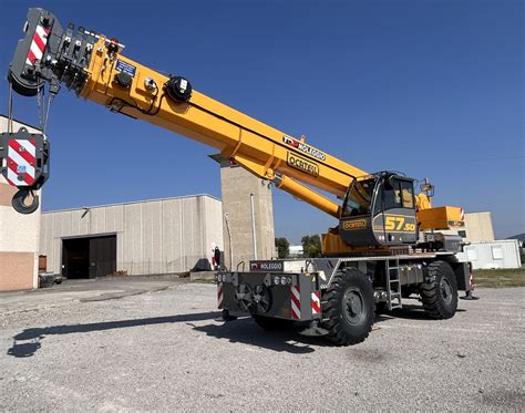 Autogrù in azione