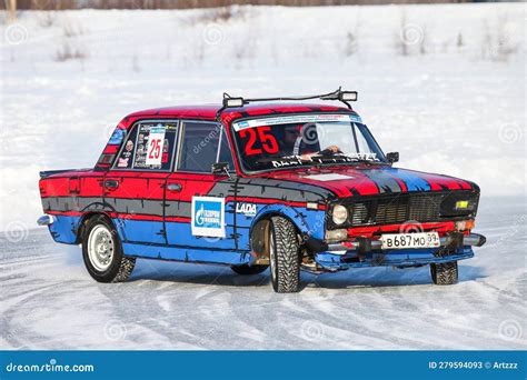 Diagram comparing Fiat 124 and Lada Zhiguli structural differences