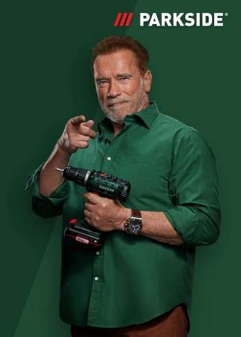 Arnold Schwarzenegger con attrezzi Parkside
