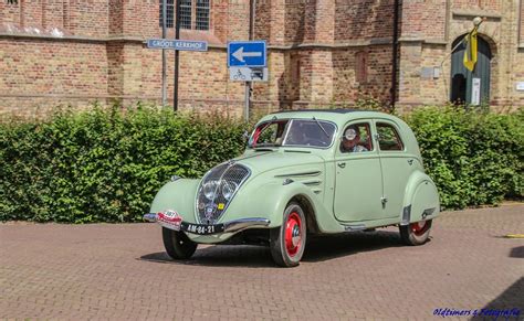 Peugeot 402 Légère