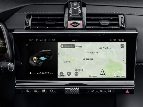 Schermata del sistema di infotainment DS IRIS SYSTEM con integrazione ChatGPT