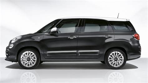 Fiat 500L Wagon vista laterale