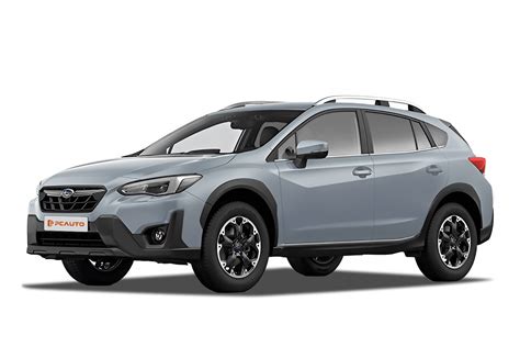 Subaru XV in movimento su strada sterrata