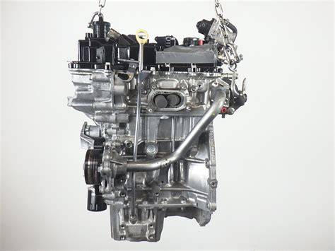 Motore Toyota Yaris VVTi in sezione