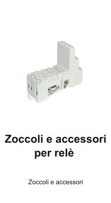 Varietà di zoccoli per relè automobilistici