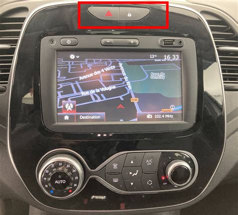 Autoradio Renault Captur con richiesta codice