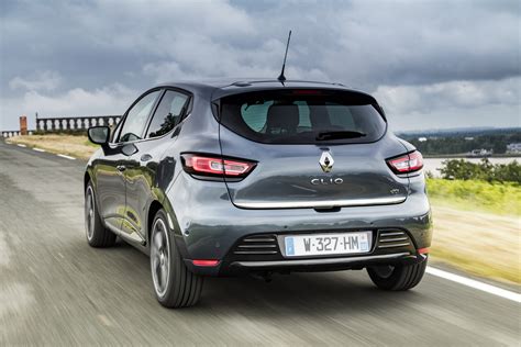 Renault Clio IV in manovra