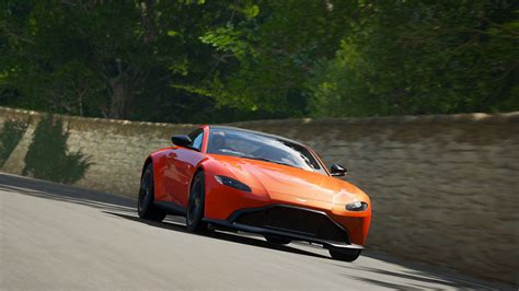 Aston Martin Vantage in Forza Horizon 4