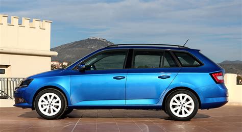 Skoda Fabia Wagon 2009 posteriore