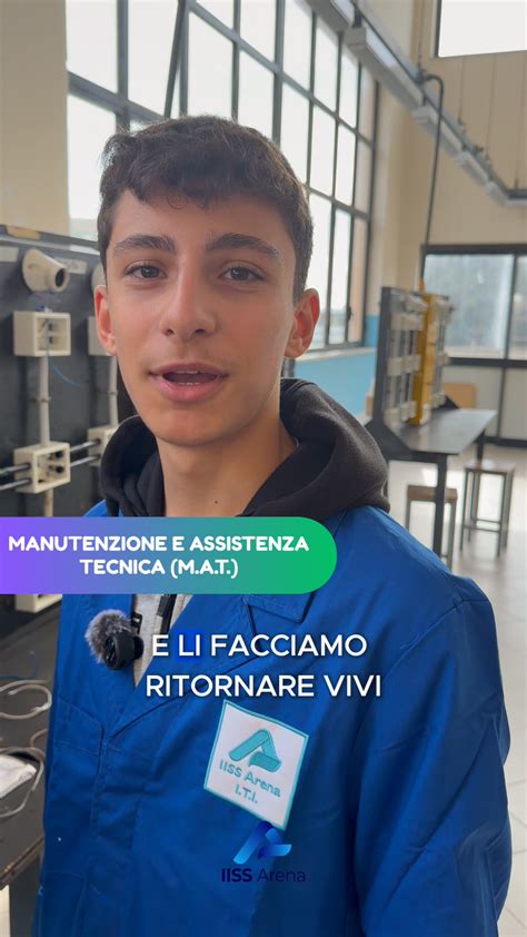 Tavola comparativa tra sistemi di apertura bagagliaio meccanici ed elettronici