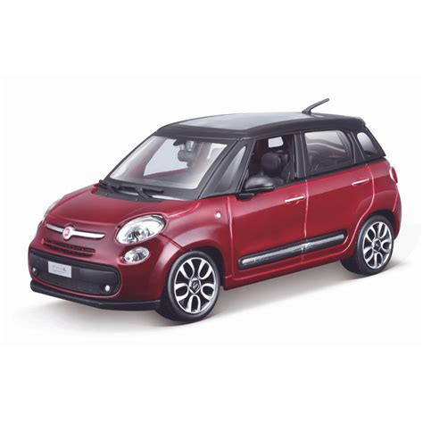 Fiat 500L rossa in miniatura