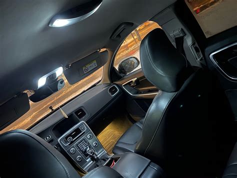 Illuminazione d'ambiente interna Volvo