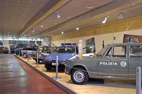 Museo Storico delle auto della Polizia di Stato