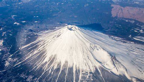 Vista aerea del Fuji Speedway con il Monte Fuji sullo sfondo