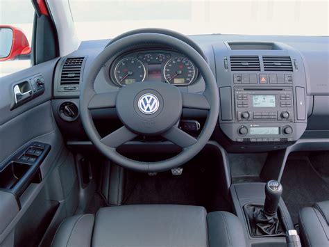 Volkswagen Polo IV interni (2002)