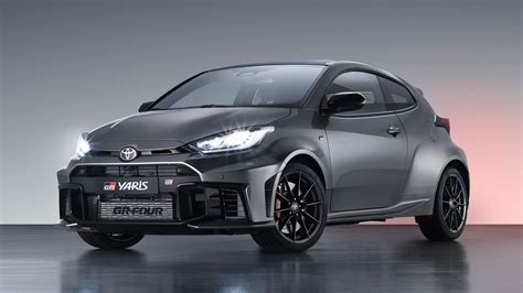 Toyota Yaris GR Sport con cerchi da 18