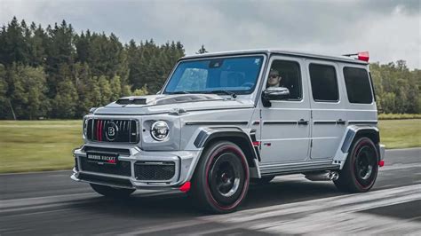 Mercedes Classe G Brabus 700 in azione off-road