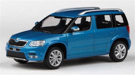 Modellino statico Skoda Yeti Blu Pacific 1:18