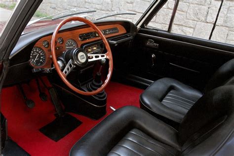 Interni di una Lancia Fulvia Coupé