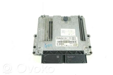 Motore Ford Kuga con centralina ECU evidenziata