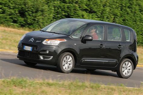 Citroën C3 Picasso frontale e laterale