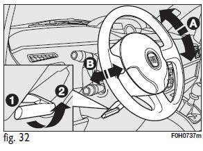 Illustrazione delle diverse regolazioni del volante in altezza e profondità
