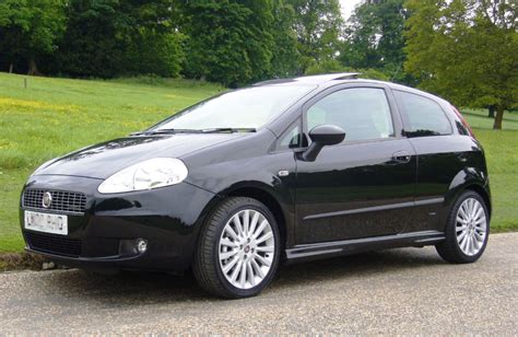 Fiat Grande Punto su strada
