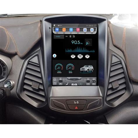 Ford Ecosport con schermo infotainment che mostra l'interfaccia Android Auto